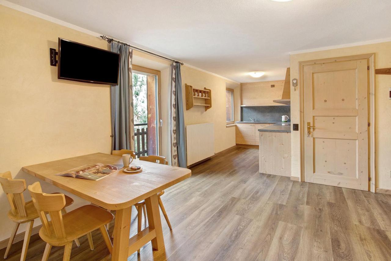 Appartamento Nonna Engadina Chalet Livigno Buitenkant foto